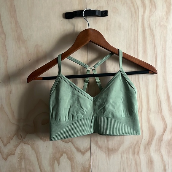 Lululemon Sports Bra M Green - Picture 1 of 2